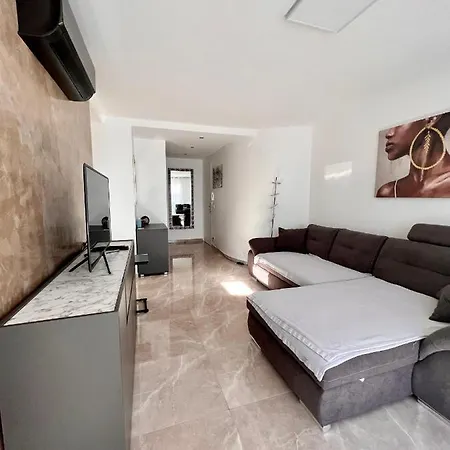 Appart/palm Beach/ *